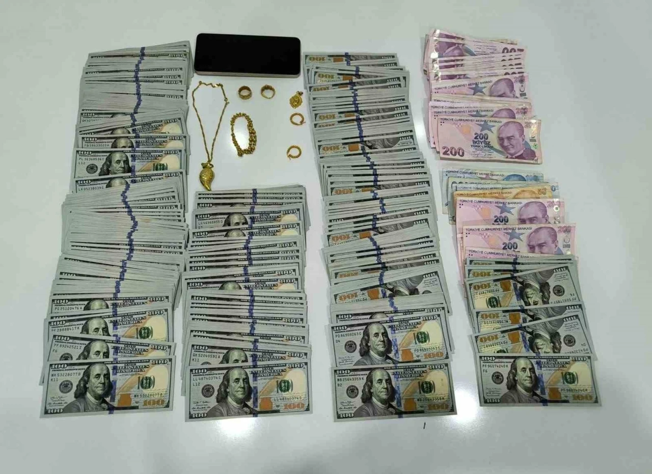 Dolandırıcıların aldığı 18 milyonluk altın ve para ele geçti: 28 tutuklama
