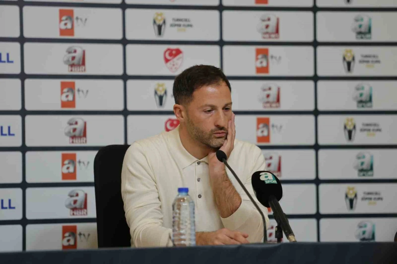 Domenico Tedesco: "Galatasaray ma&ccedil;ı bizim i&ccedil;in g&uuml;zel bir test olacak"

