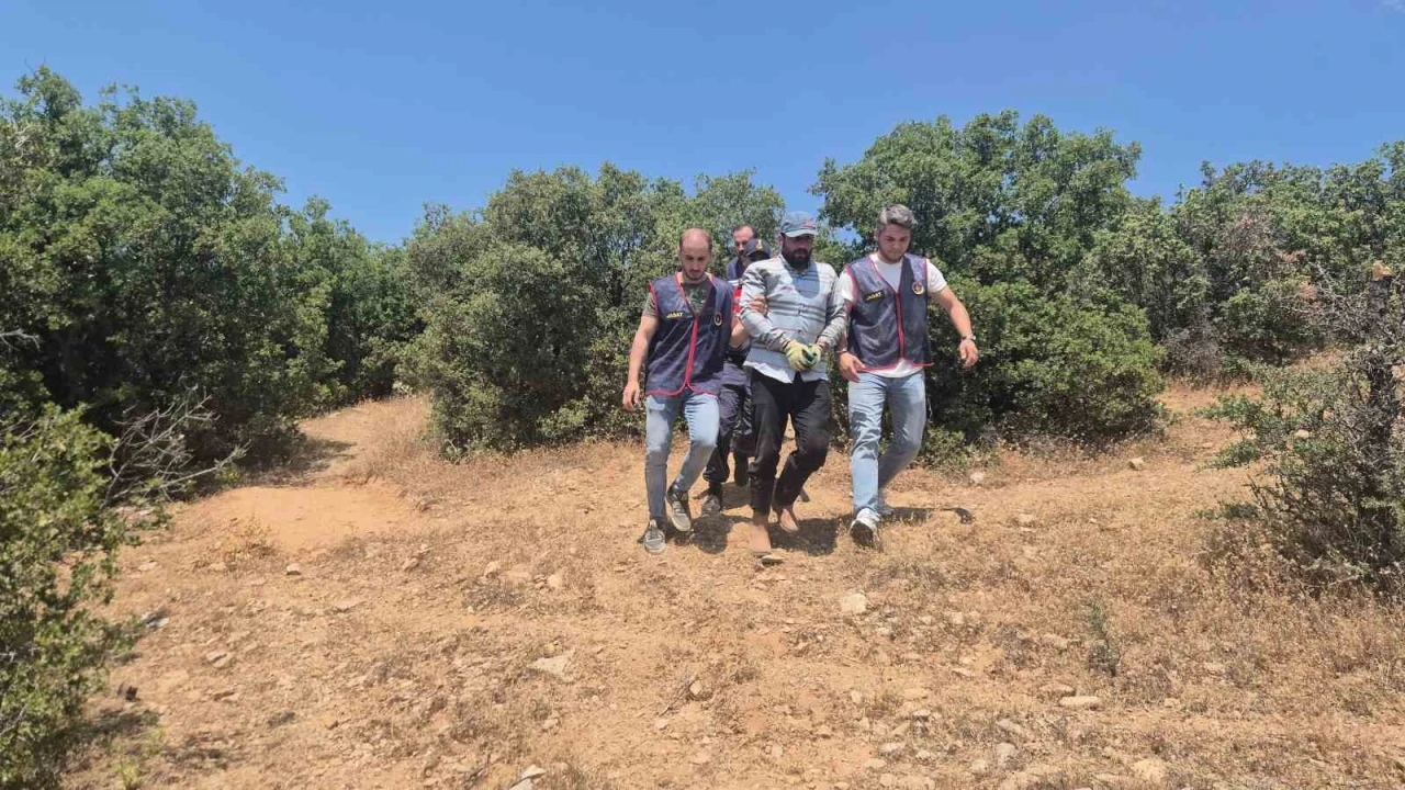 Donmamak için öldürdüğü hayvanların derisinden elbise yapıp 7 ay ormanda saklandı