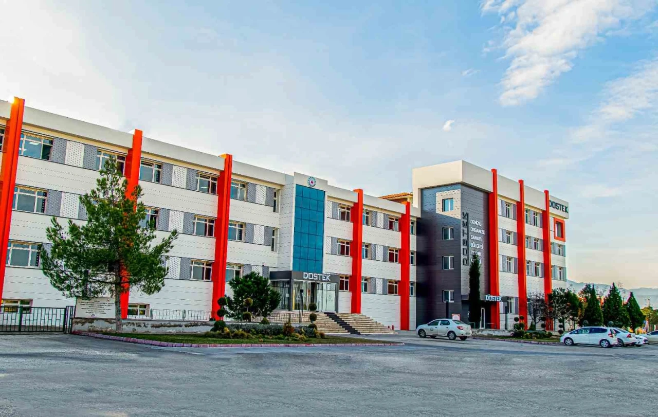 DOSTEK Kolejine kontenjanın 10 katı başvuru yapıldı