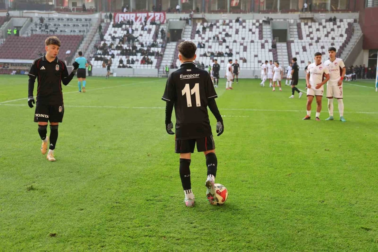 Dostluk Ma&ccedil;ı: Elazığspor U16: 2 - Beşiktaş U16: 1
