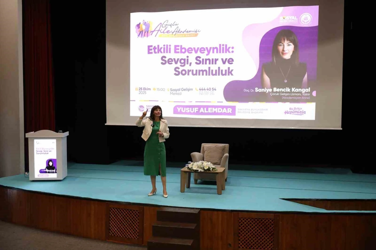 Dr. Kangal: "Çocuklarınıza pahalı hediyeler değil, sevgi dolu anlar verin"