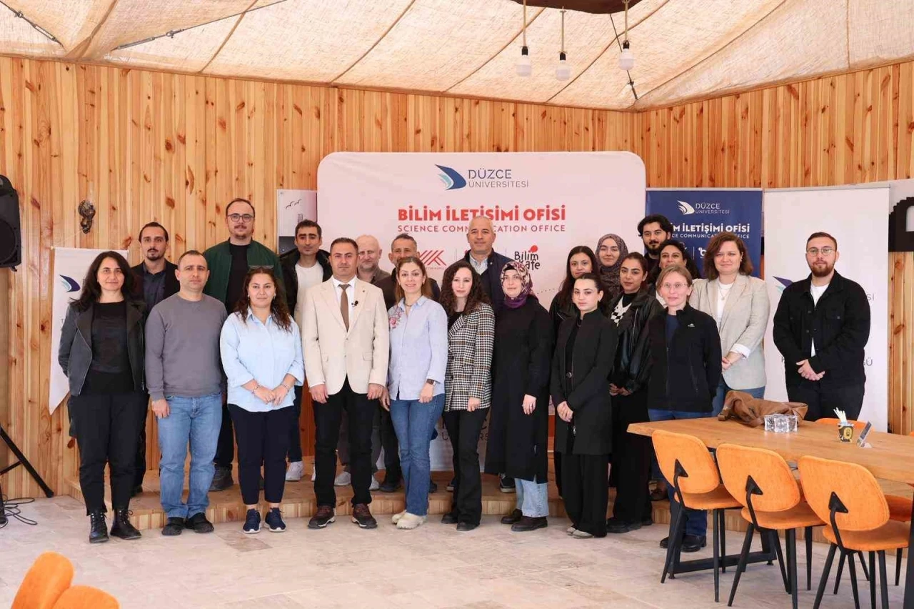 Dr. Şahiner "Geri dönüşüm ekonomiye katkı"