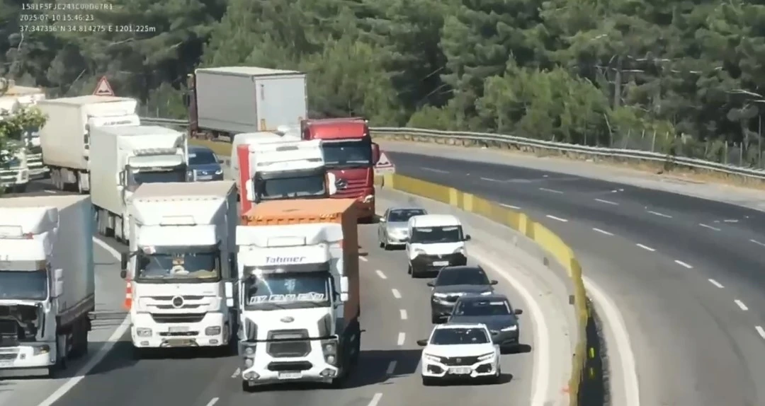 Dronlu trafik uygulamasında 730 bin 944 lira cezai işlem uygulandı
