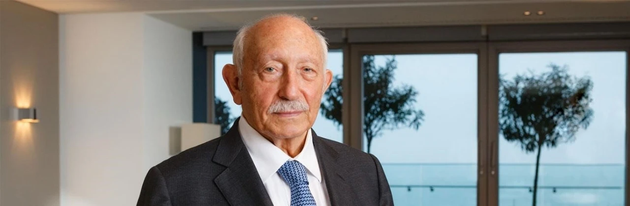 Duayen sanayici Asım Kibar hayatını kaybetti
