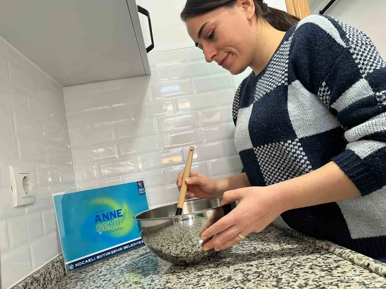 Dubai &ccedil;ikolatasına rakip bu kez İzmit&rsquo;ten
