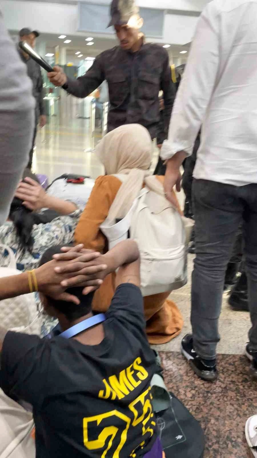 Dünya Gazze sınırına akın ediyor
