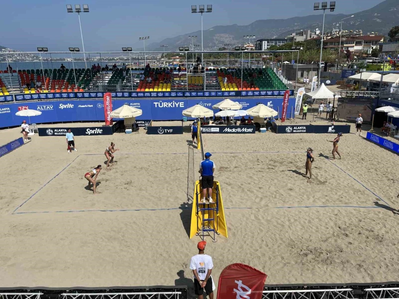 Dünya Plaj Voleybolu Pro Tur’un Alanya etabı başladı
