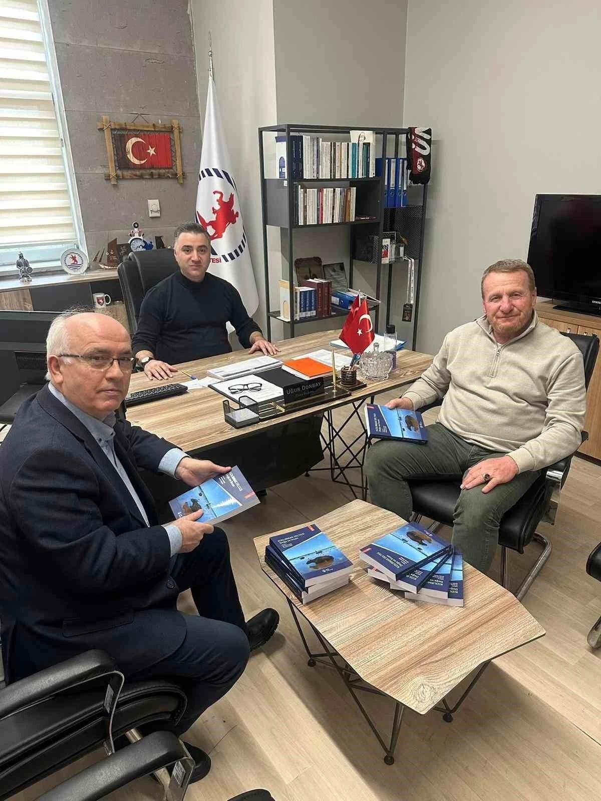 D&uuml;nya Sulak Alanlar G&uuml;n&uuml;&rsquo;ne OM&Uuml;&rsquo;den bilimsel katkı: Kızılırmak Deltası kitapla anlatıldı
