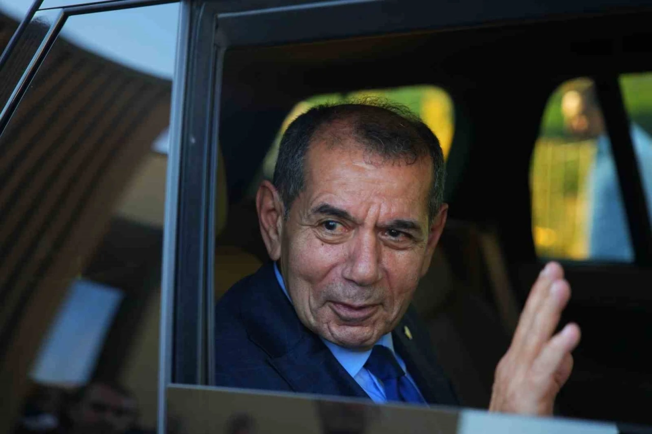 Dursun Özbek: &quot;En süratli şekilde araştırmaların yapılıp, kararın verilmesi lazım&quot;
