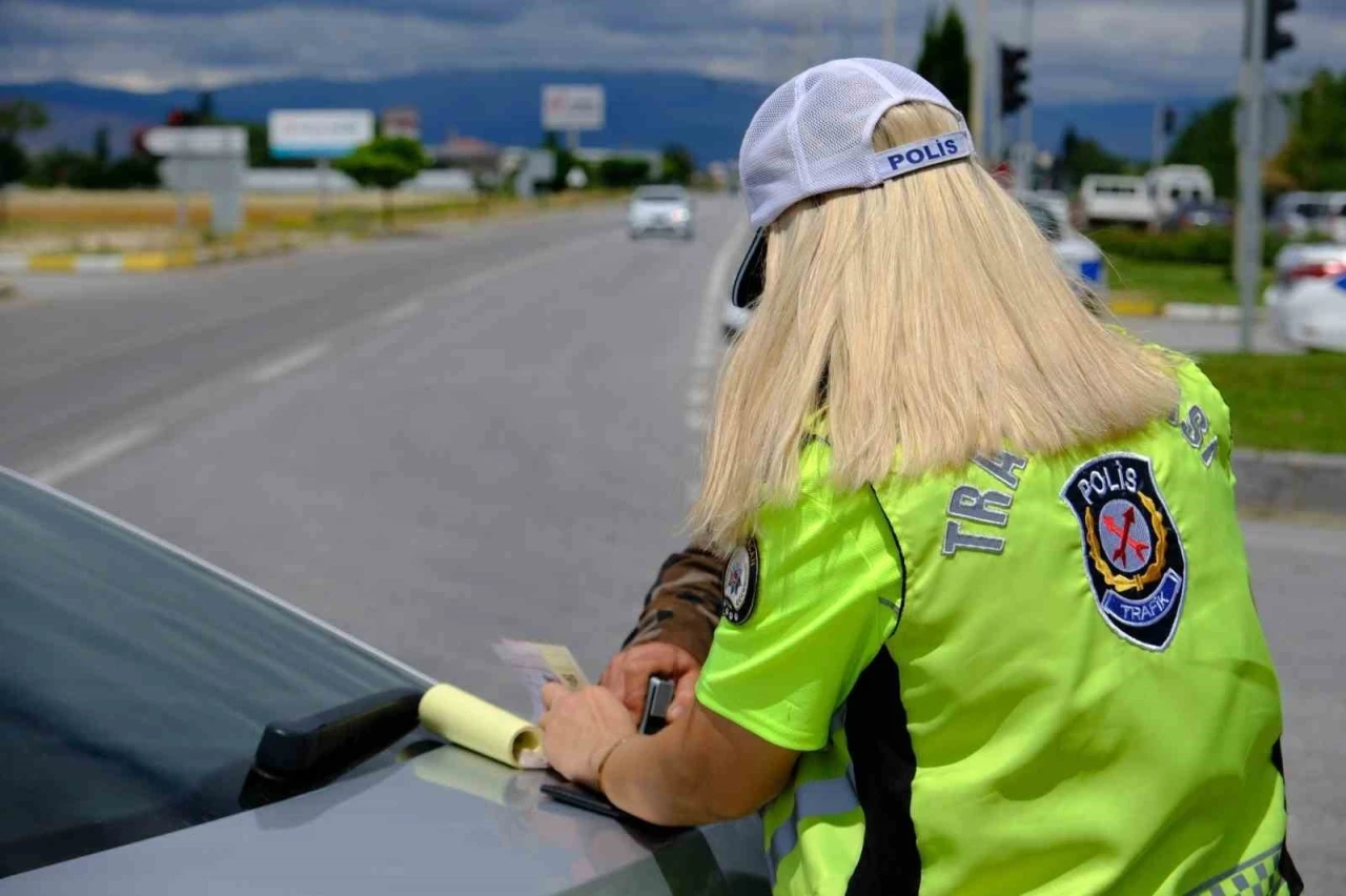 D&uuml;zce&rsquo;de 154 ara&ccedil; trafikten men edildi
