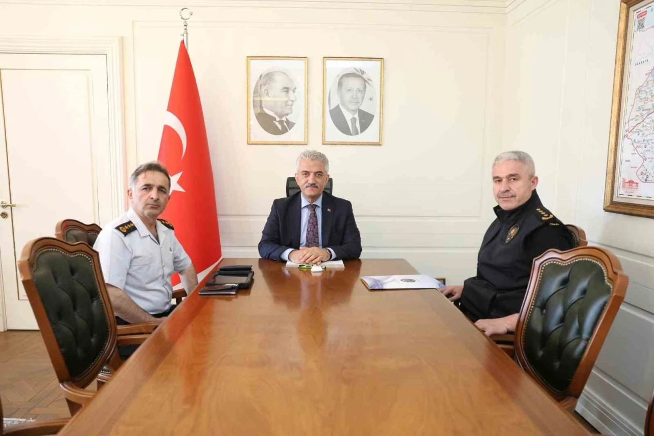 D&uuml;zce&rsquo;de g&uuml;venlik ve asayiş tedbirleri masaya yatırıldı
