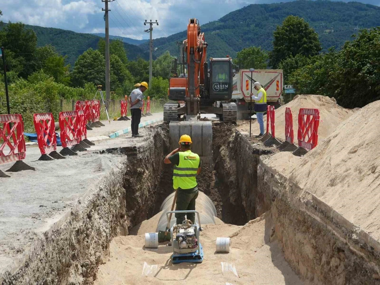 D&uuml;zce&rsquo;de i&ccedil;me suyu projesinde 23 km&rsquo;ye ulaşıldı
