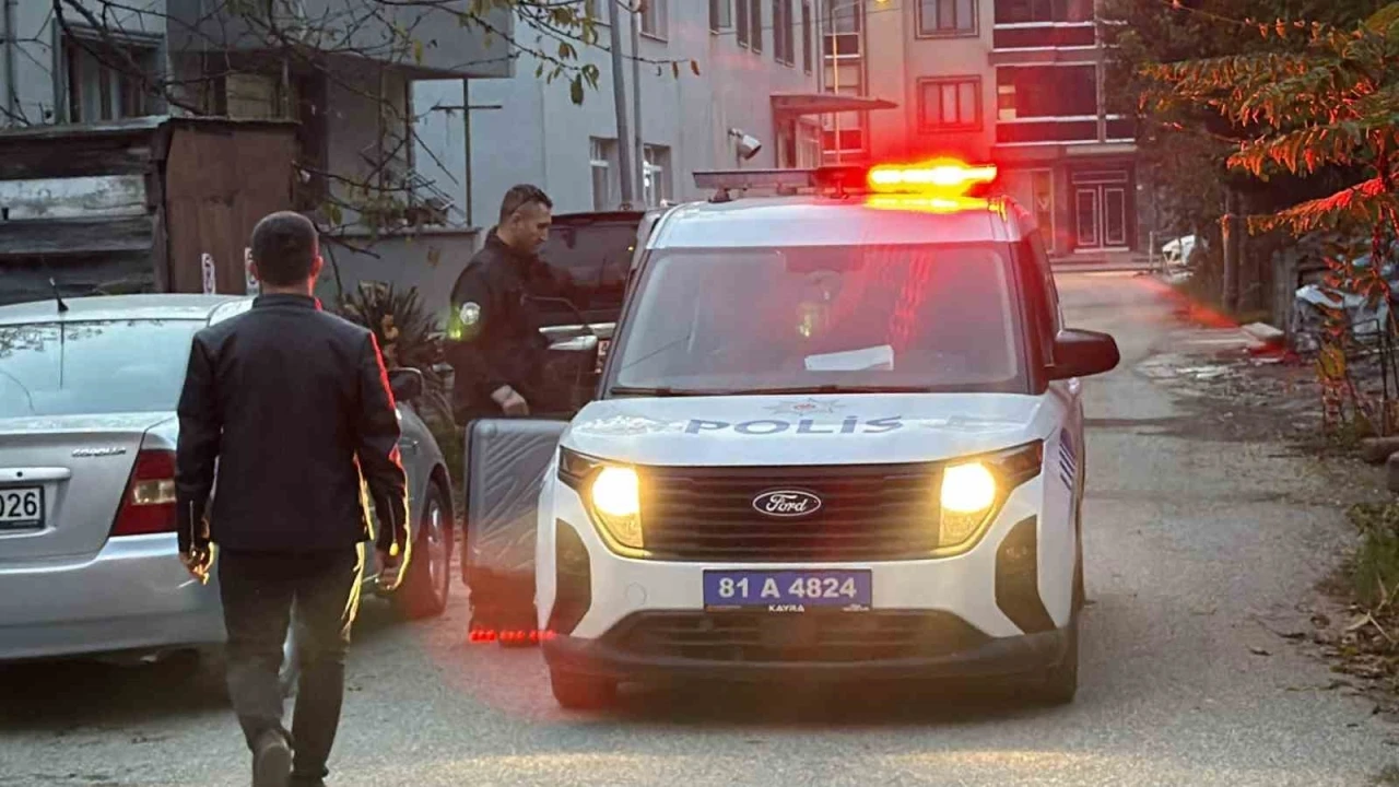 Düzce’de şüpheli çanta paniği
