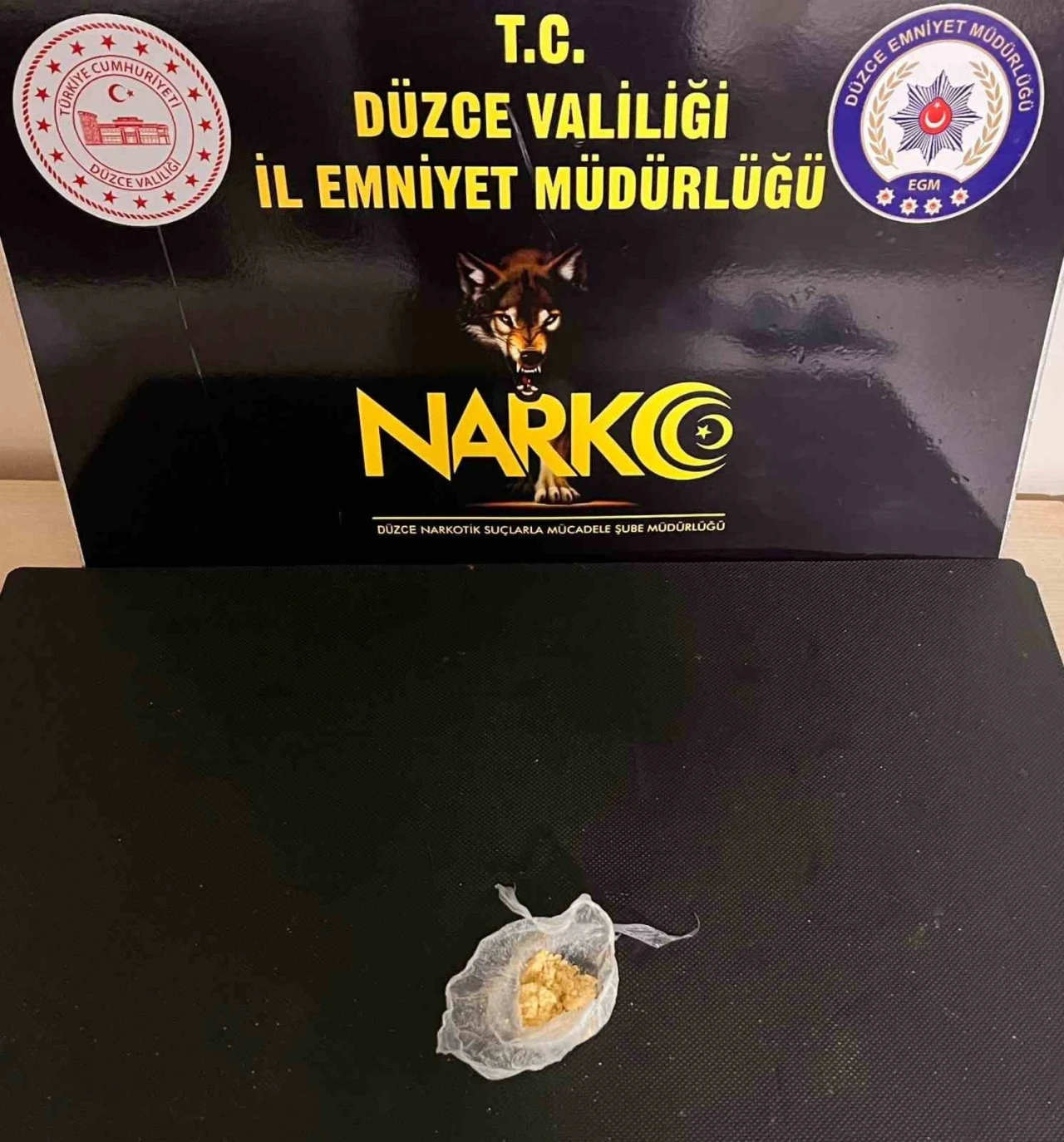 Düzce’de uyuşturucu hammaddesi ele geçirildi
