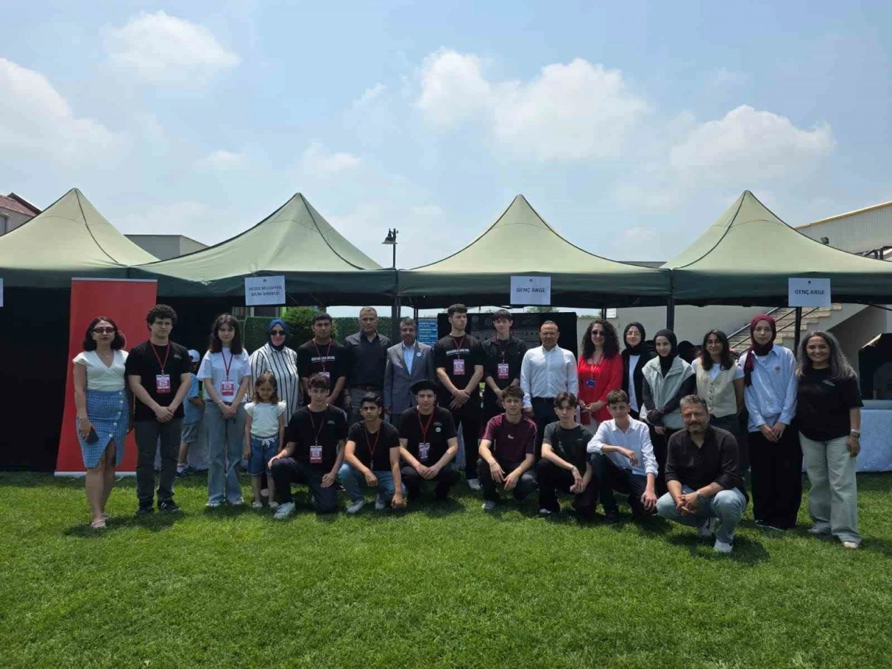 D&uuml;zce Gen&ccedil;Tek bilim şenliği g&ouml;z doldurdu
