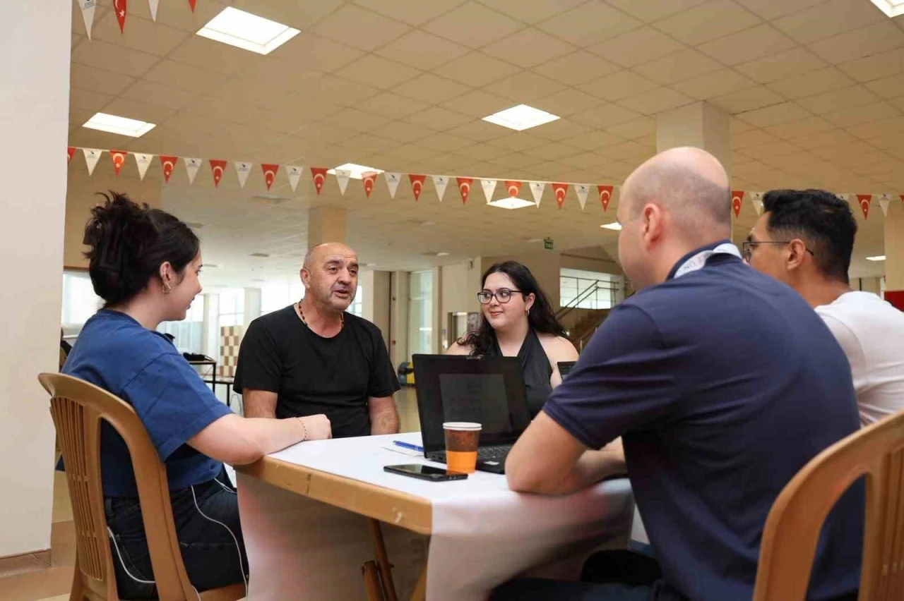 D&uuml;zce &Uuml;niversitesi tanıtım g&uuml;nleri başladı
