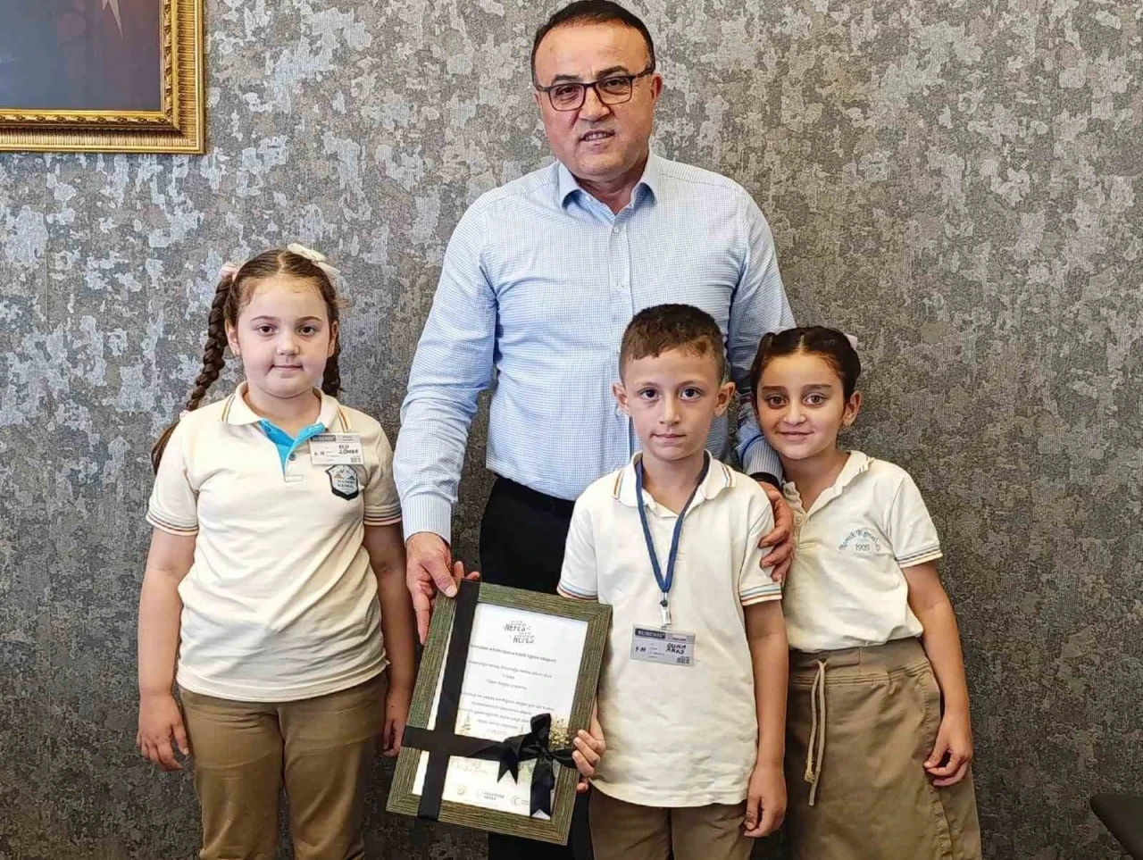 Düzceli öğrenciler yeşil vatan için 207 fidan dikti
