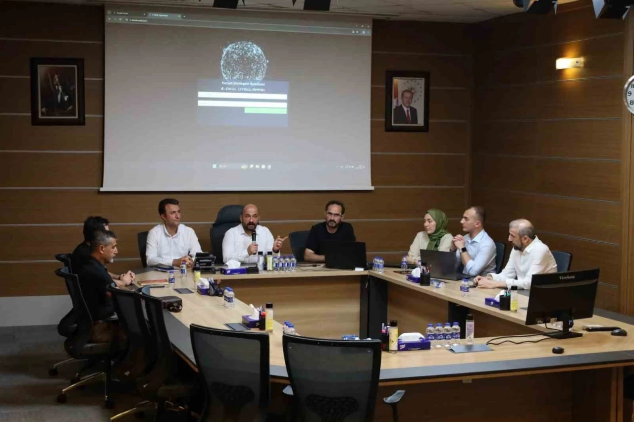 E-Okul uygulaması yaygınlaşıyor
