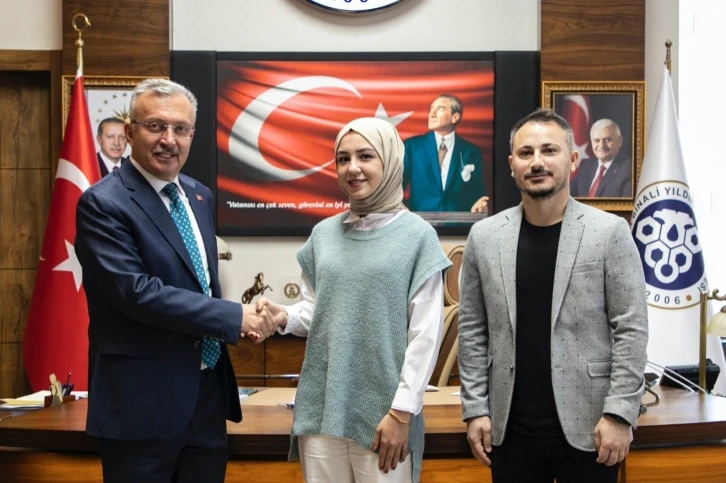 EBY&Uuml; &ouml;ğrencisi ilk ona girdi
