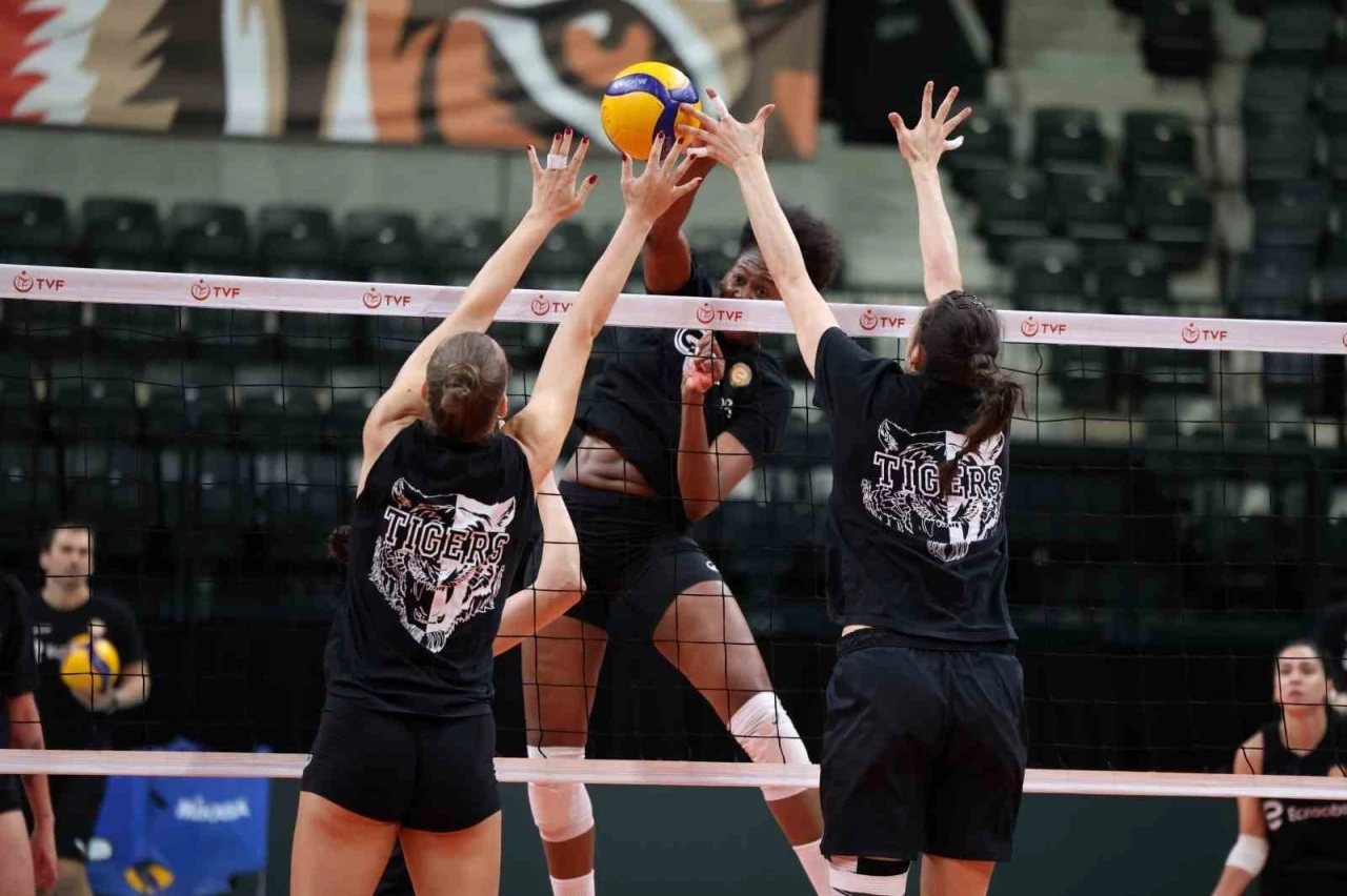 Eczacıbaşı Dynavit, Zeren Spor’u ağırlayacak
