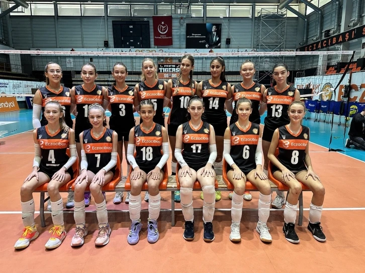 Eczacıbaşı Spor Kulübü’nün altyapı takımları, yoluna kayıpsız devam ediyor