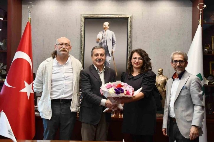 Eczane teknisyenlerinden Başkan Ata&ccedil;&rsquo;a ziyaret
