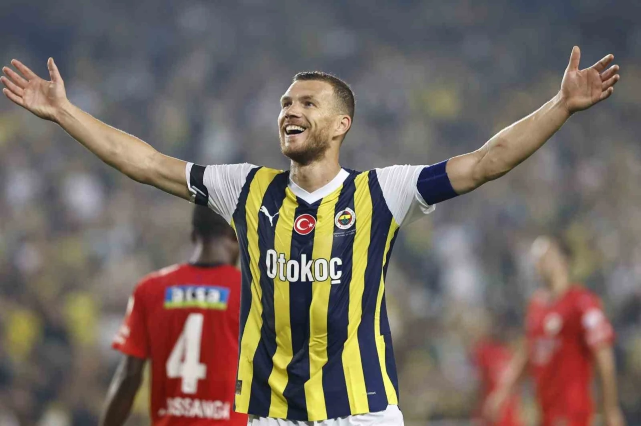Edin Dzeko’nun Fenerbahçe karnesi
