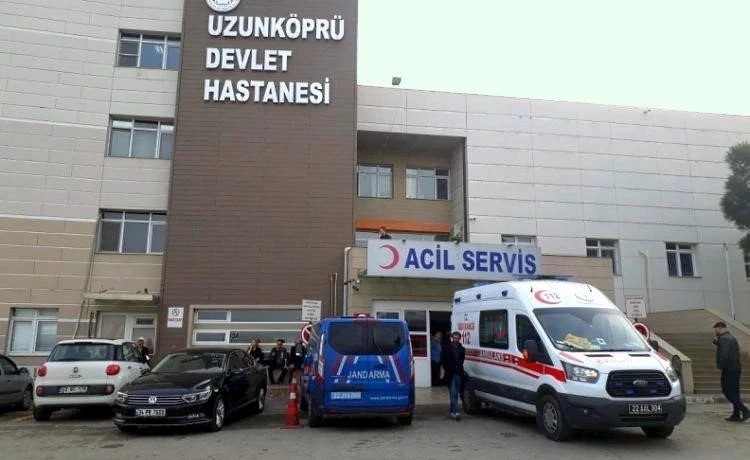 Edirne&rsquo;de &ccedil;eltik fabrikasında zehirlenen 7 iş&ccedil;i hastaneye kaldırıldı
