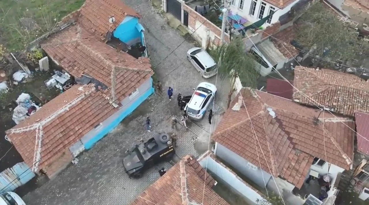 Edirne’de uyuşturucu operasyonu: 8 şüpheli yakalandı

