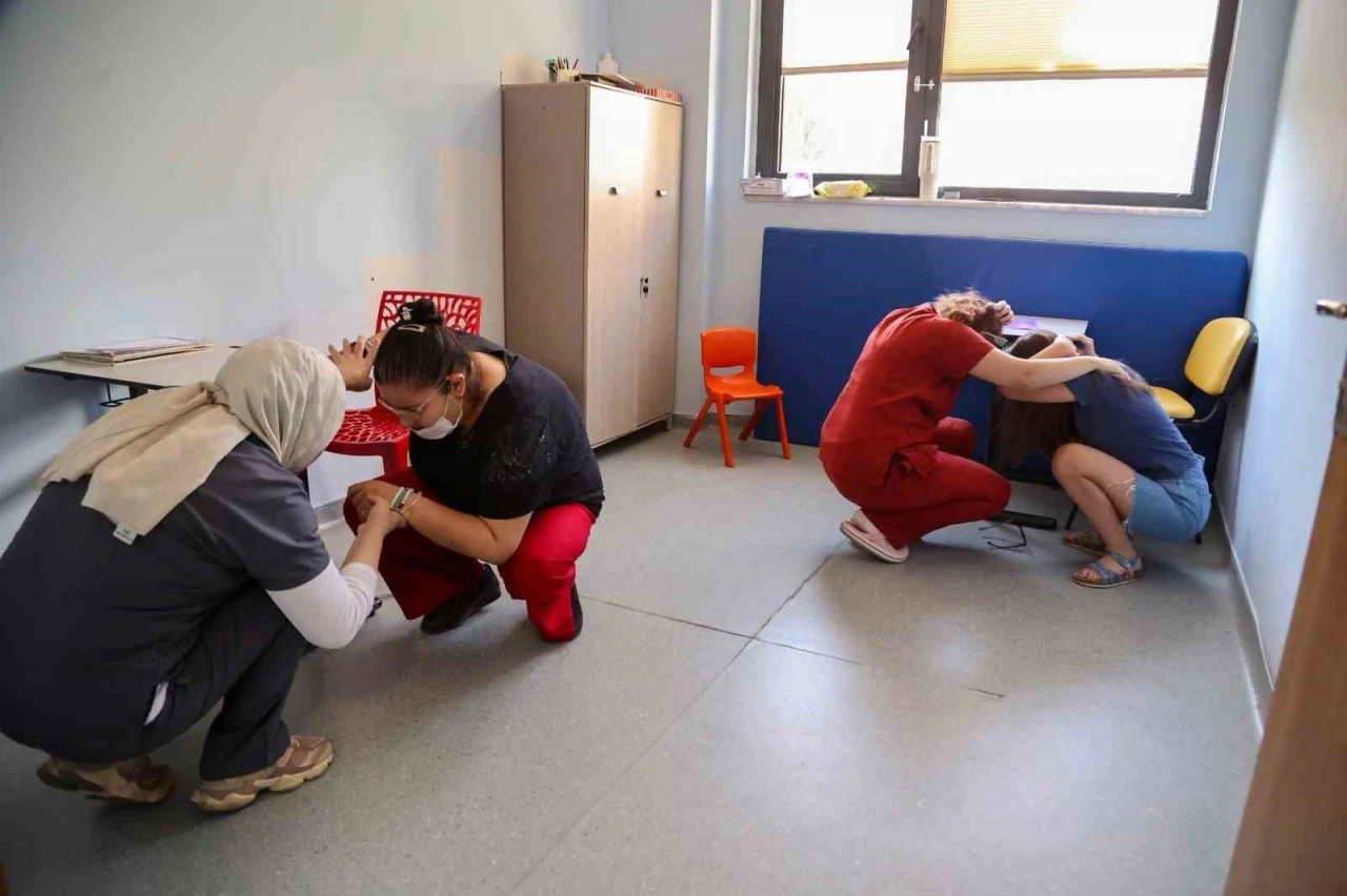 EFAK&rsquo;tan Otizm Yaşam Merkezi&rsquo;nde hayat kurtaran tatbikat
