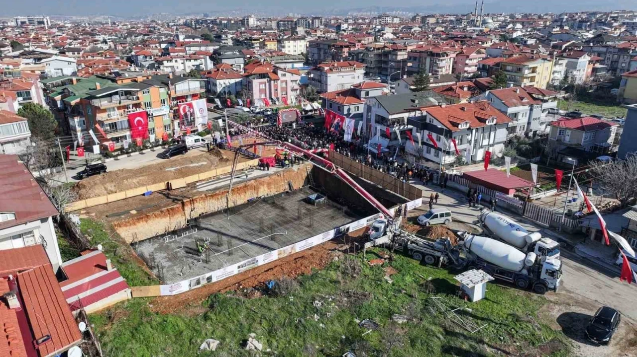 Egekent Karaman G&uuml;neşli G&uuml;nler &Ccedil;ocuk Gelişim Merkezinin temel atma t&ouml;reni d&uuml;zenlendi
