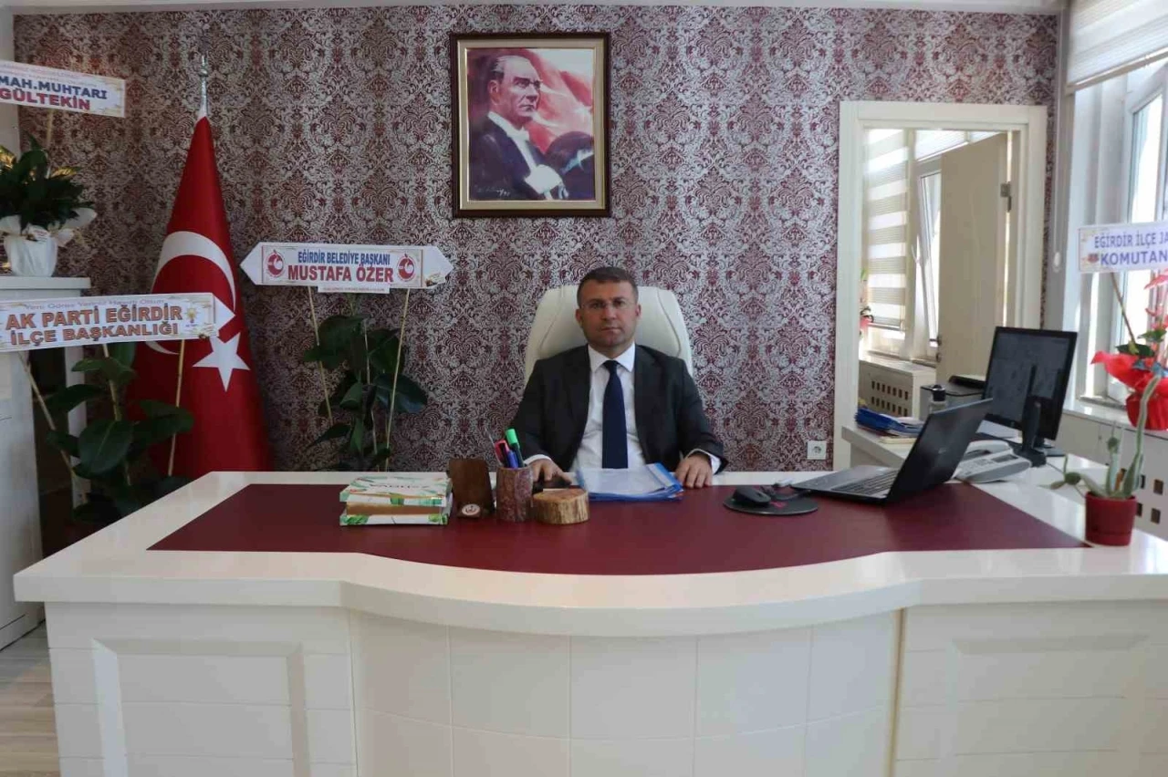 Eğirdir Kaymakamı &Ouml;mer Cimşit Ayvalık Kaymakamlığına atandı
