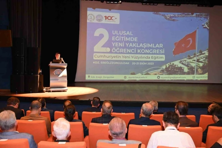 &lsquo;Eğitimde Yeni Yaklaşımlar &Ouml;ğrenci Kongresi&rsquo;nin a&ccedil;ılışı ger&ccedil;ekleştirildi
