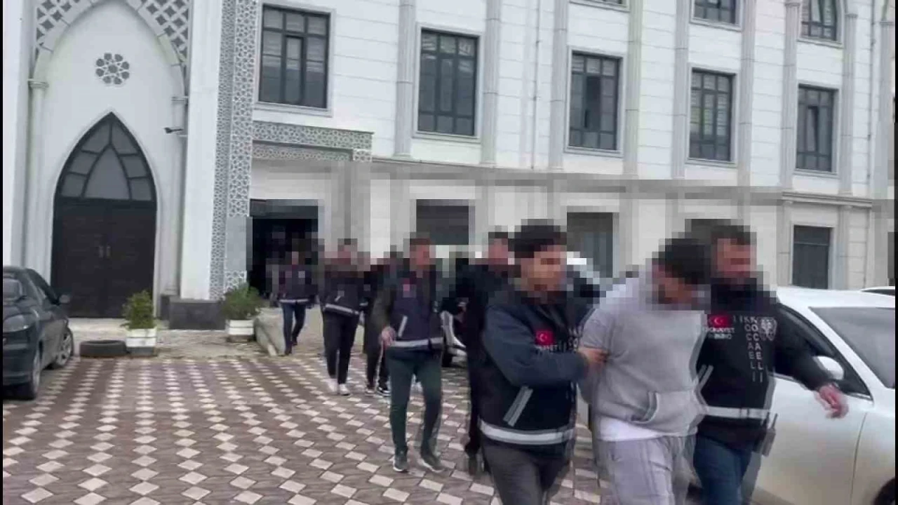 Eğlence mekanındaki silahlı kavgayla ilgili 3 tutuklama
