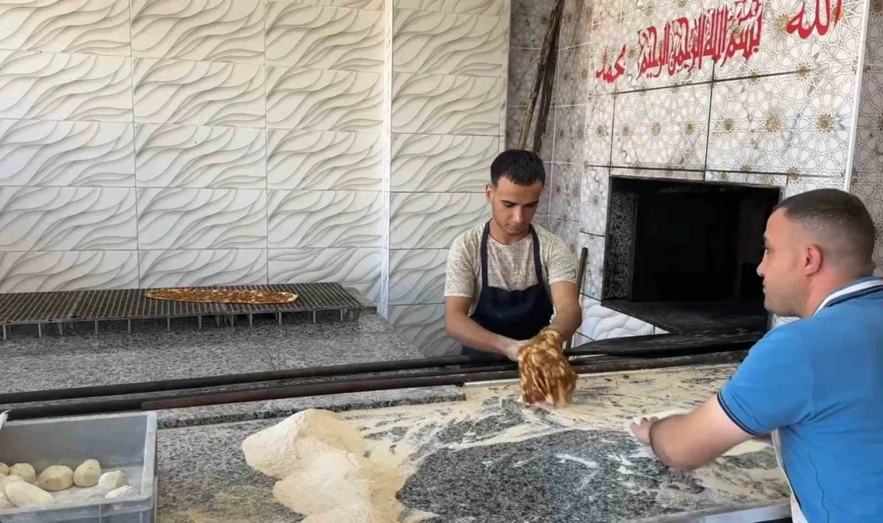 Ehliyet başvurusu yaptığında yatalak hasta olduğunu öğrendi
