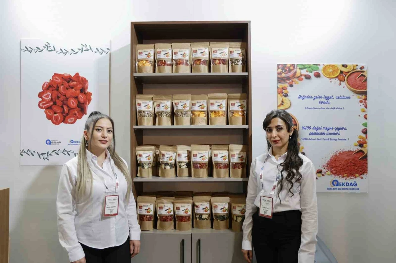 EKDAĞ&rsquo;ın kurutma tesisinde &uuml;retilen &uuml;r&uuml;nler fuarda tanıtıldı
