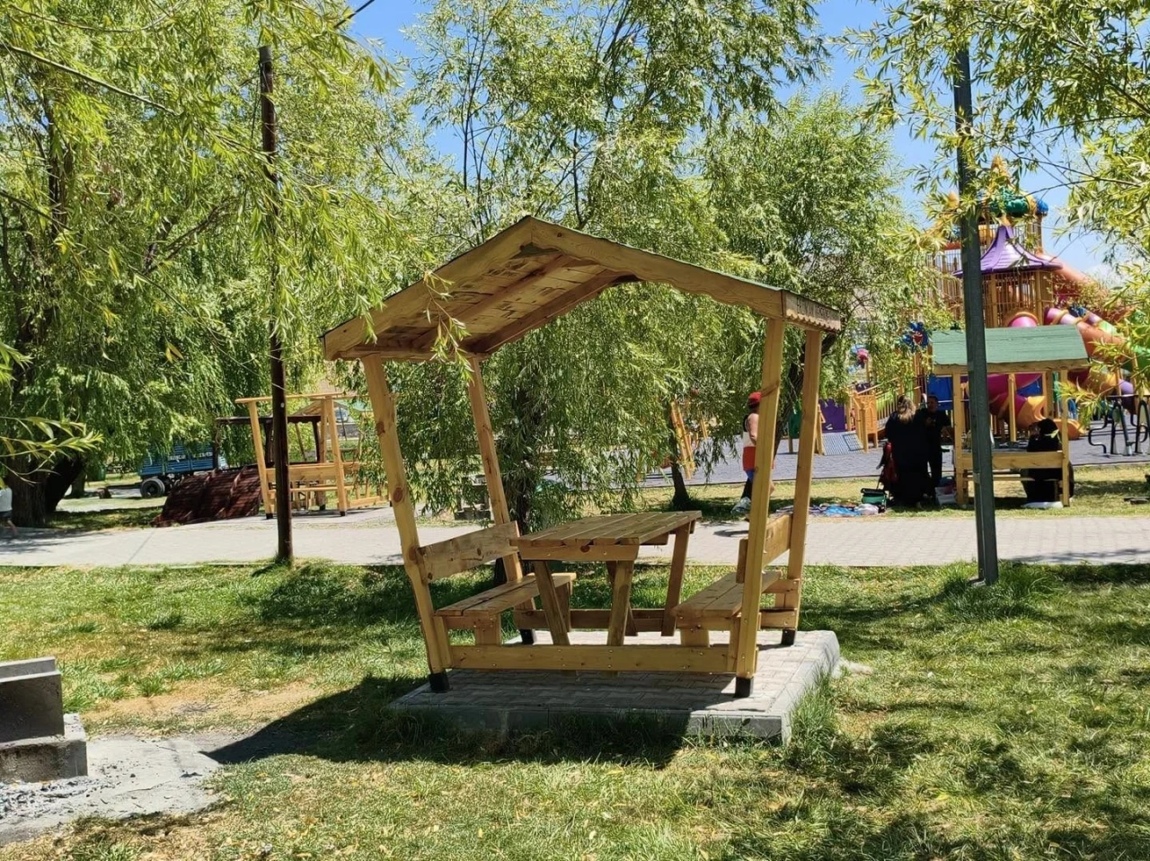 Ekşisu Mesire Alanı&rsquo;na yeni oturma alanları
