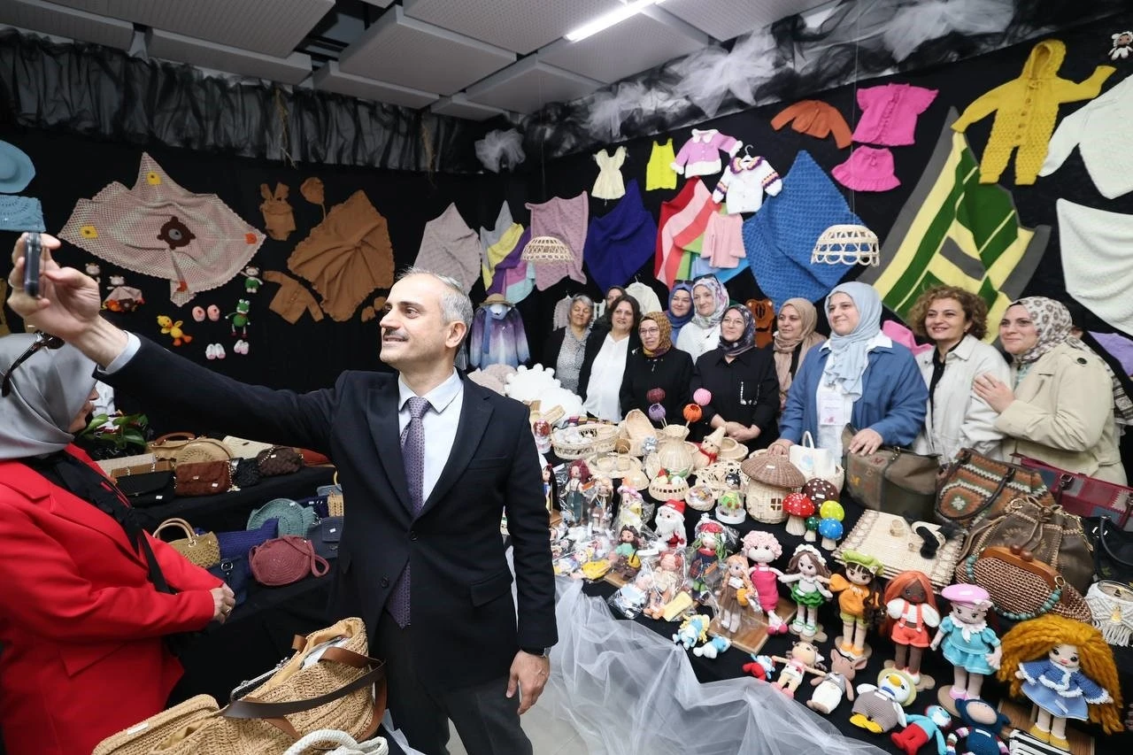 El emeği göz nuru eserler görücüye çıktı

