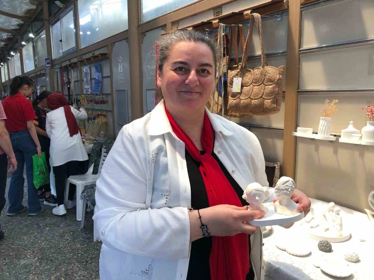 El emeği ile Anneler Günü coşkusu
