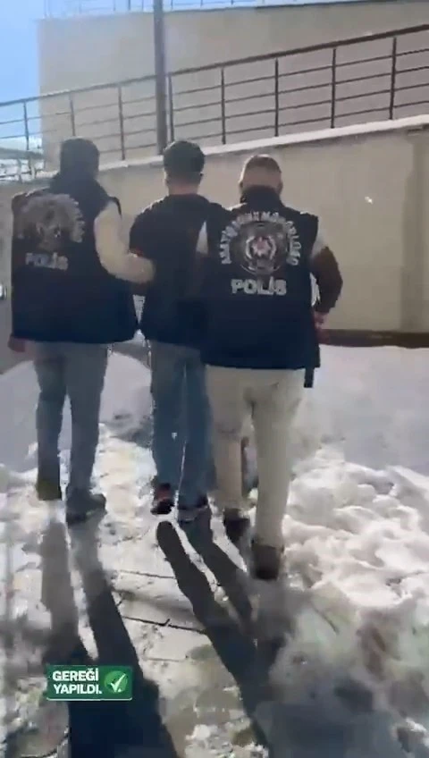 Elazığ&rsquo;da 23 yıl hapis cezası bulunan firari yakalandı
