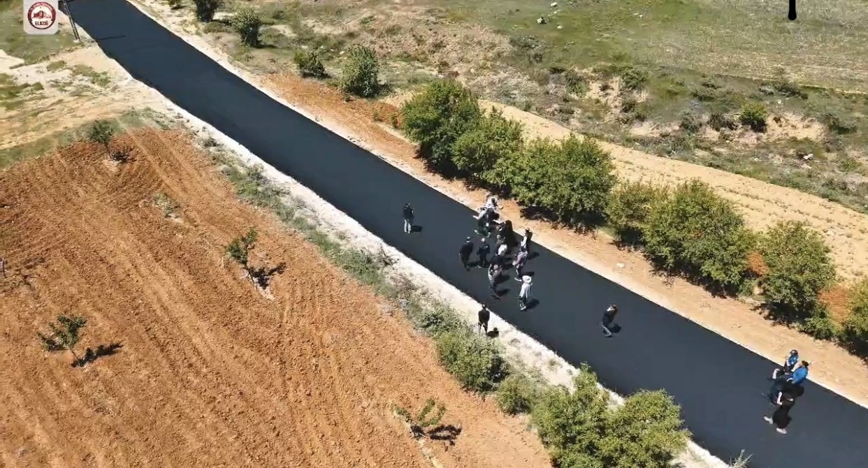 Elazığ’da asfaltlama sezonu açıldı
