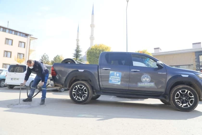 Elazığ’da ilaçlama çalışmaları sürüyor
