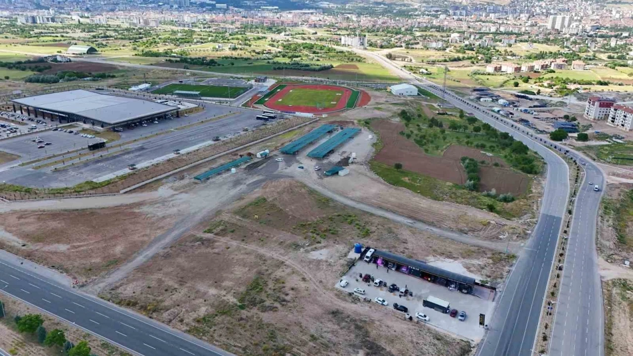 Elazığ’da kurban satış ve kesim alanı, bayrama hazır

