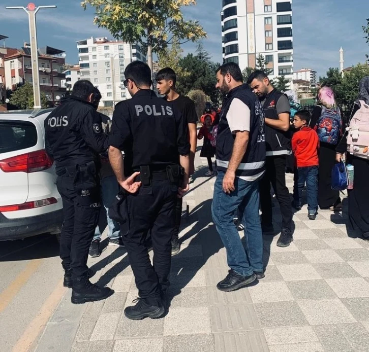 Elazığ&rsquo;da okul &ouml;n&uuml; denetimleri aralıksız s&uuml;r&uuml;yor

