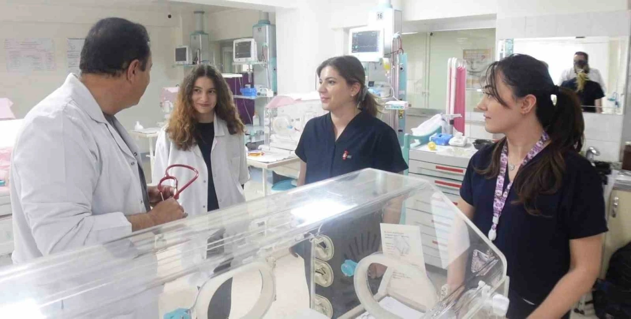 Elazığ’da ’Prematüre Günü’ kutlandı