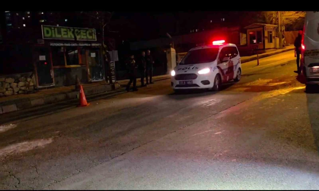 Elazığ’da silahlı kavga: 1’i ağır 2 yaralı