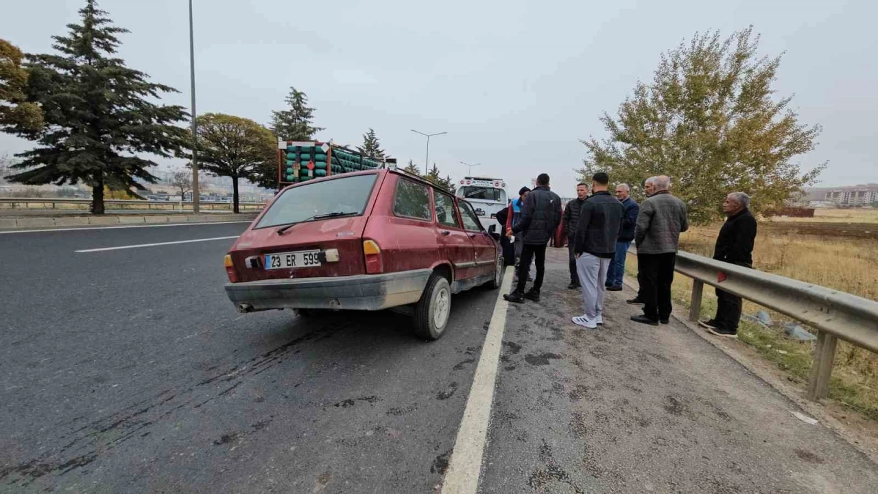 Elazığ’da trafik kazası:2’si ağır 4 yaralı
