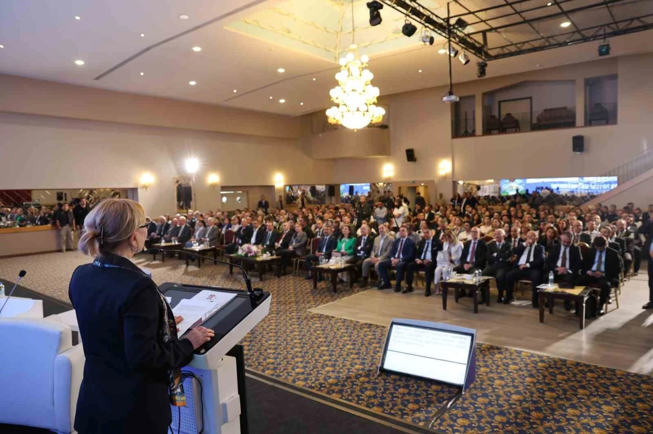 Elazığ&rsquo;da Ulusal T&uuml;t&uuml;n Kontrol&uuml; Kongresi başladı
