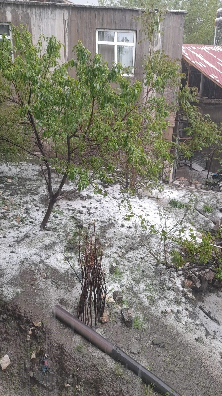 Elazığ’ı dolu vurdu
